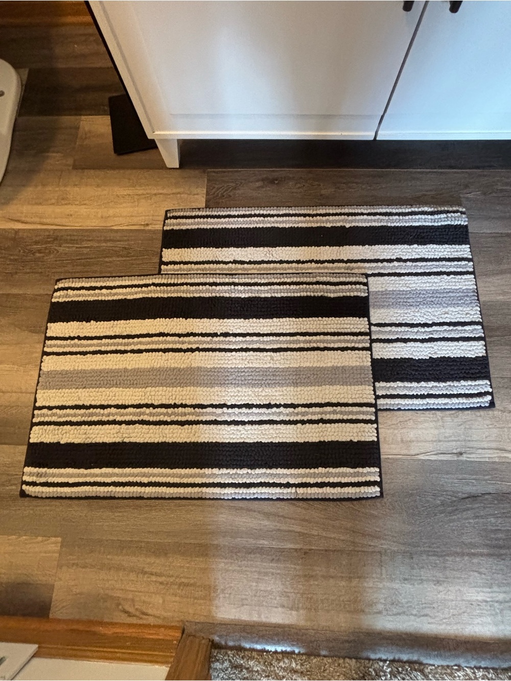 Striped Black and White Bath Rug Set